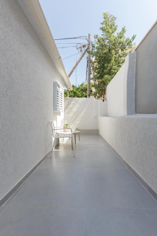 Airtlv - Kamuel Apartment *